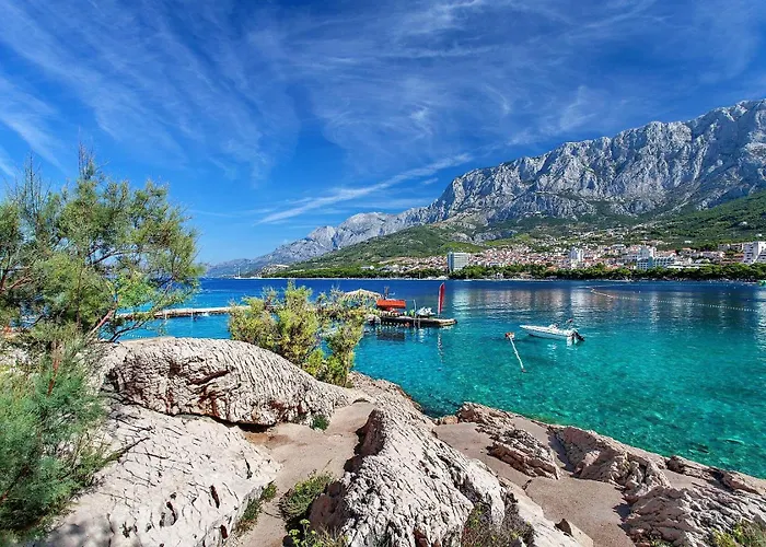 Apartment & Rooms Nugal Makarska