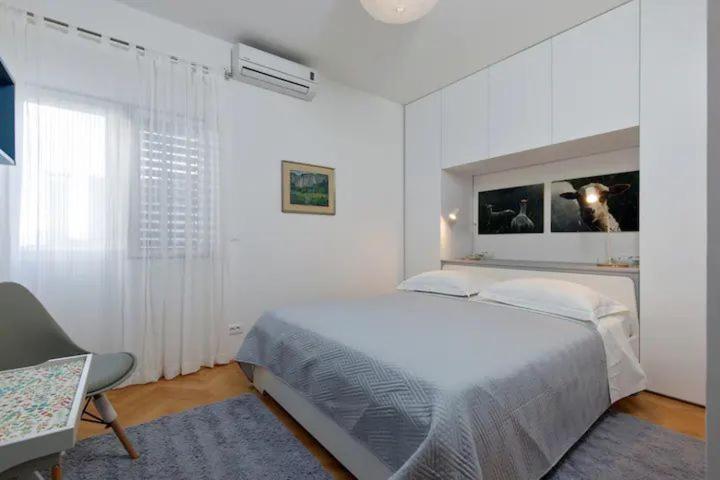 & Nugal Apartment *