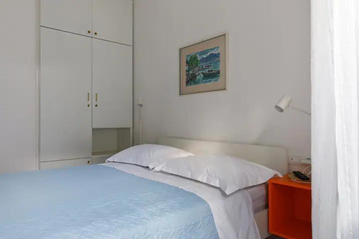 & Nugal Makarska