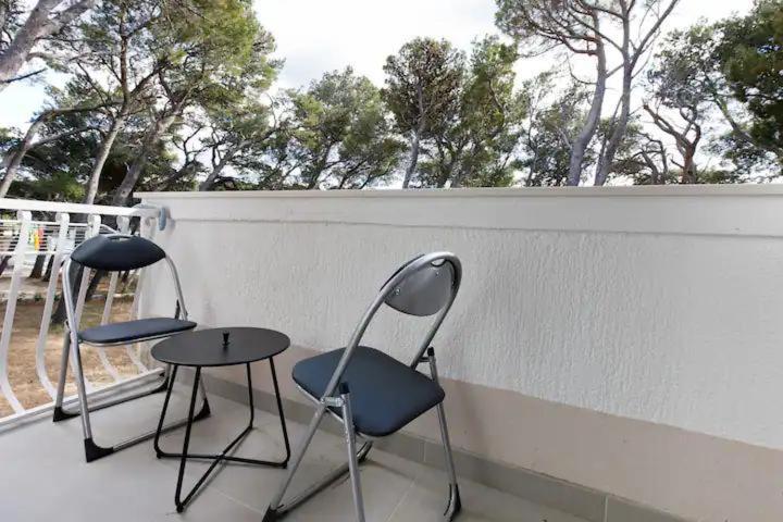 & Nugal Apartment